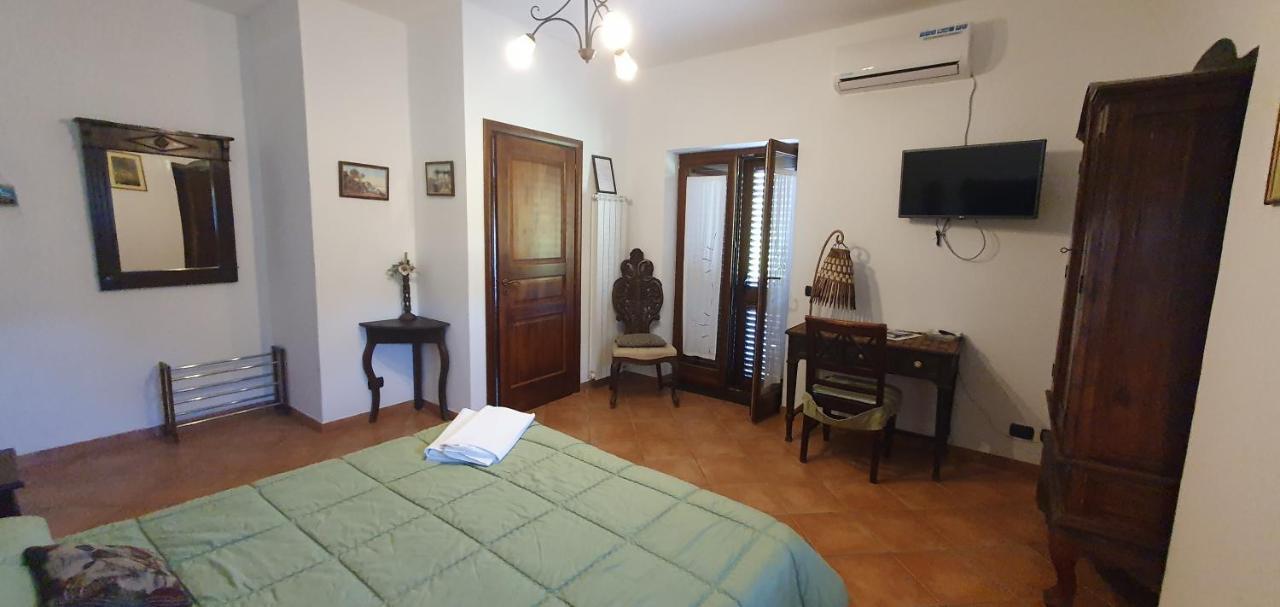 La Cicogna Bed & Breakfast อาเจโรลา ห้อง รูปภาพ