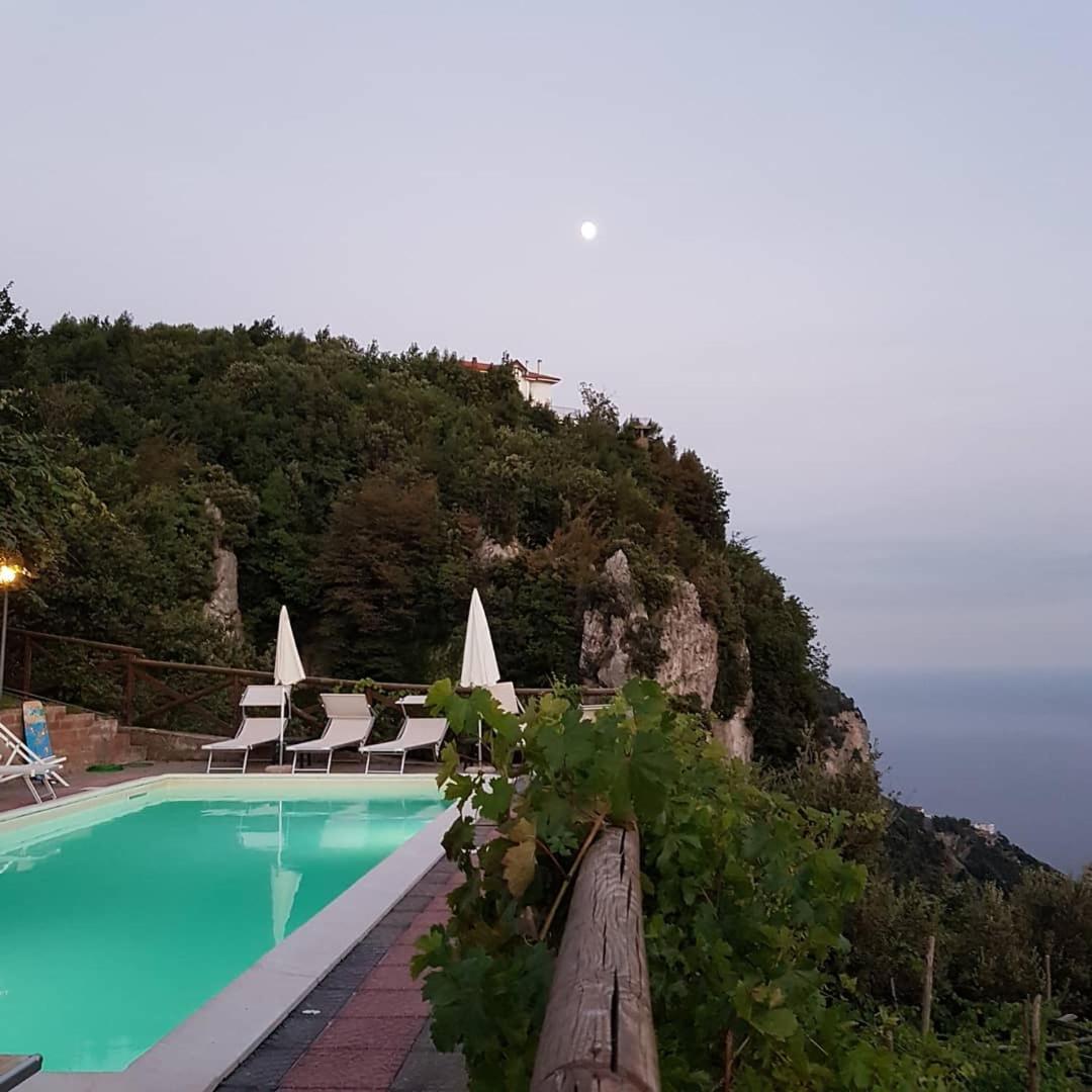 La Cicogna Bed & Breakfast อาเจโรลา ภายนอก รูปภาพ