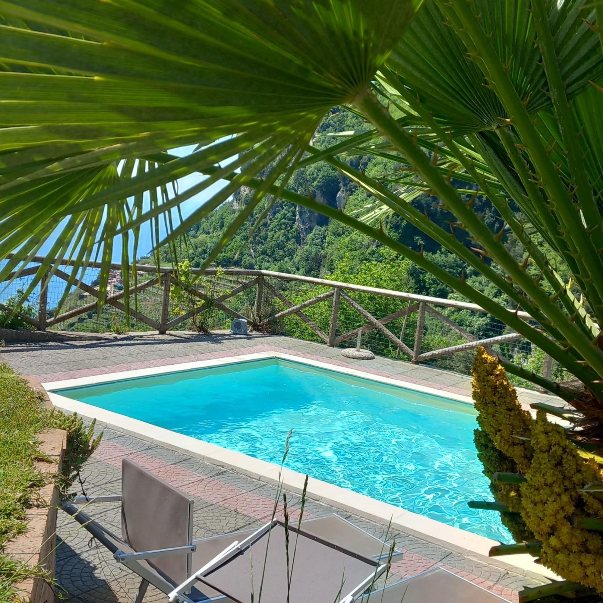 La Cicogna Bed & Breakfast อาเจโรลา ภายนอก รูปภาพ